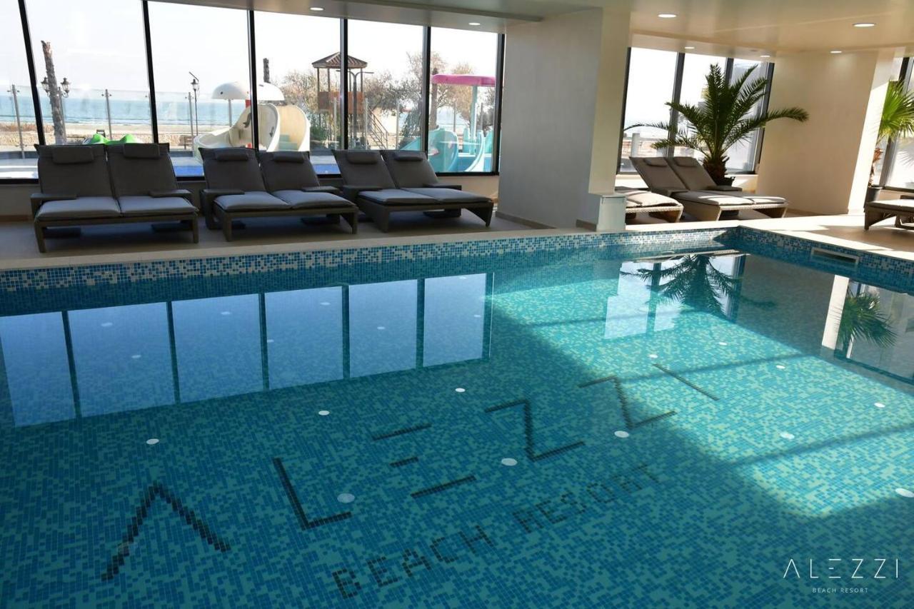 Ema Luxury Apartment Năvodari Esterno foto